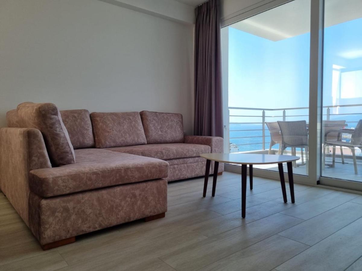 Panoramic Sea View Apartment Sarande Bagian luar foto